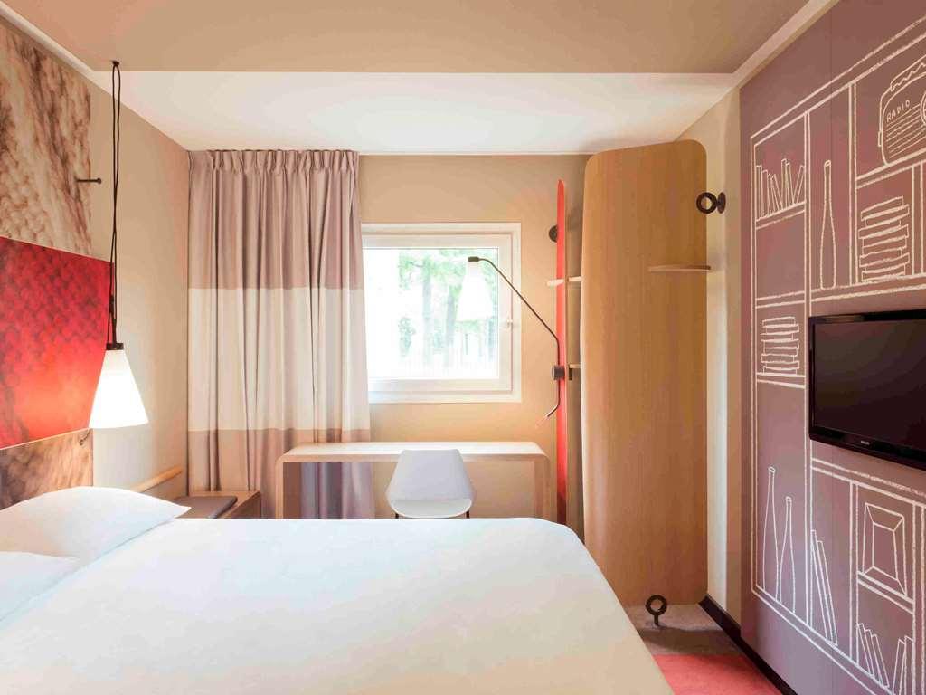 فندق Ibis Velizy جوي-أون-جوساز الغرفة الصورة